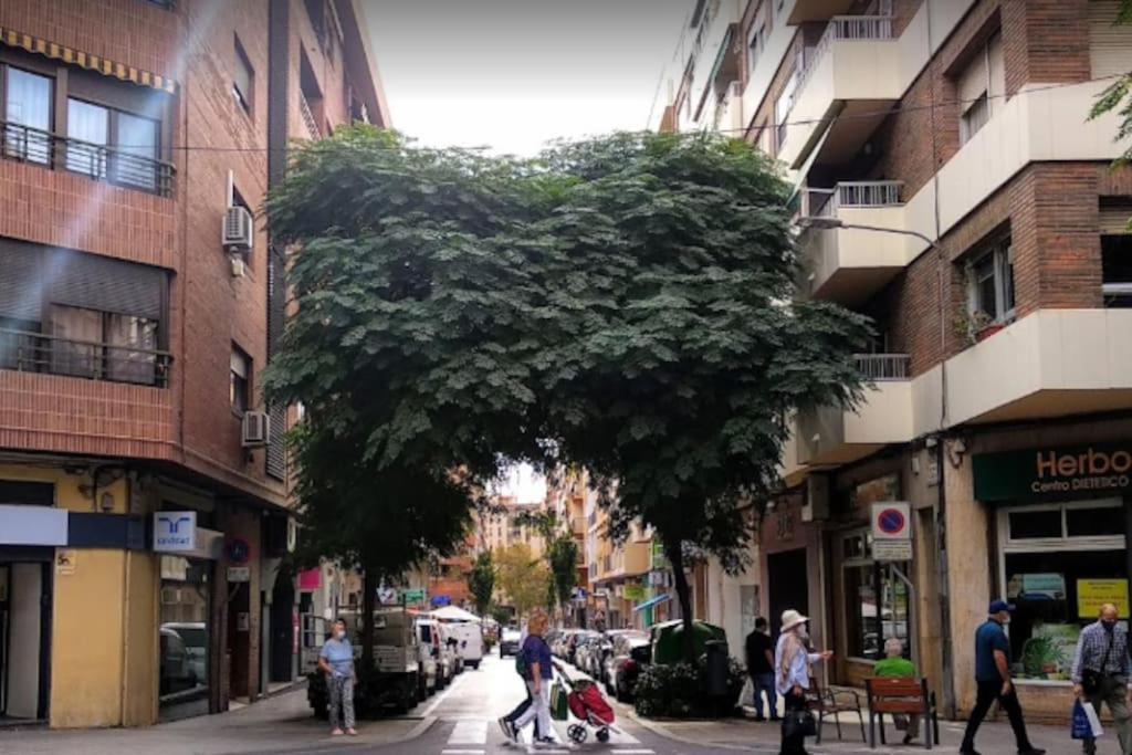 Lovely Bedroom In A Shared Apartment In The Center Of Alicante Exterior foto