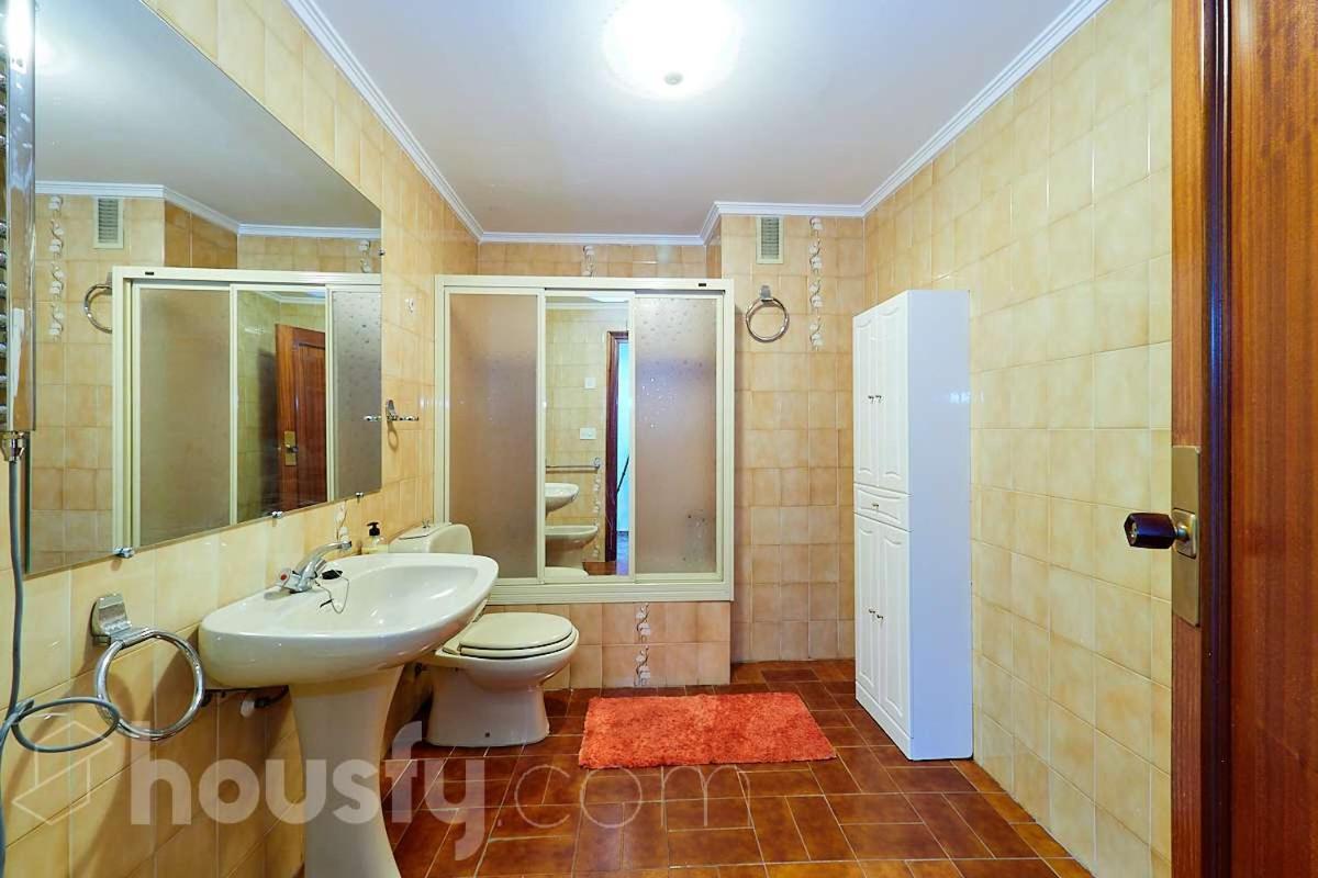 Lovely Bedroom In A Shared Apartment In The Center Of Alicante Exterior foto